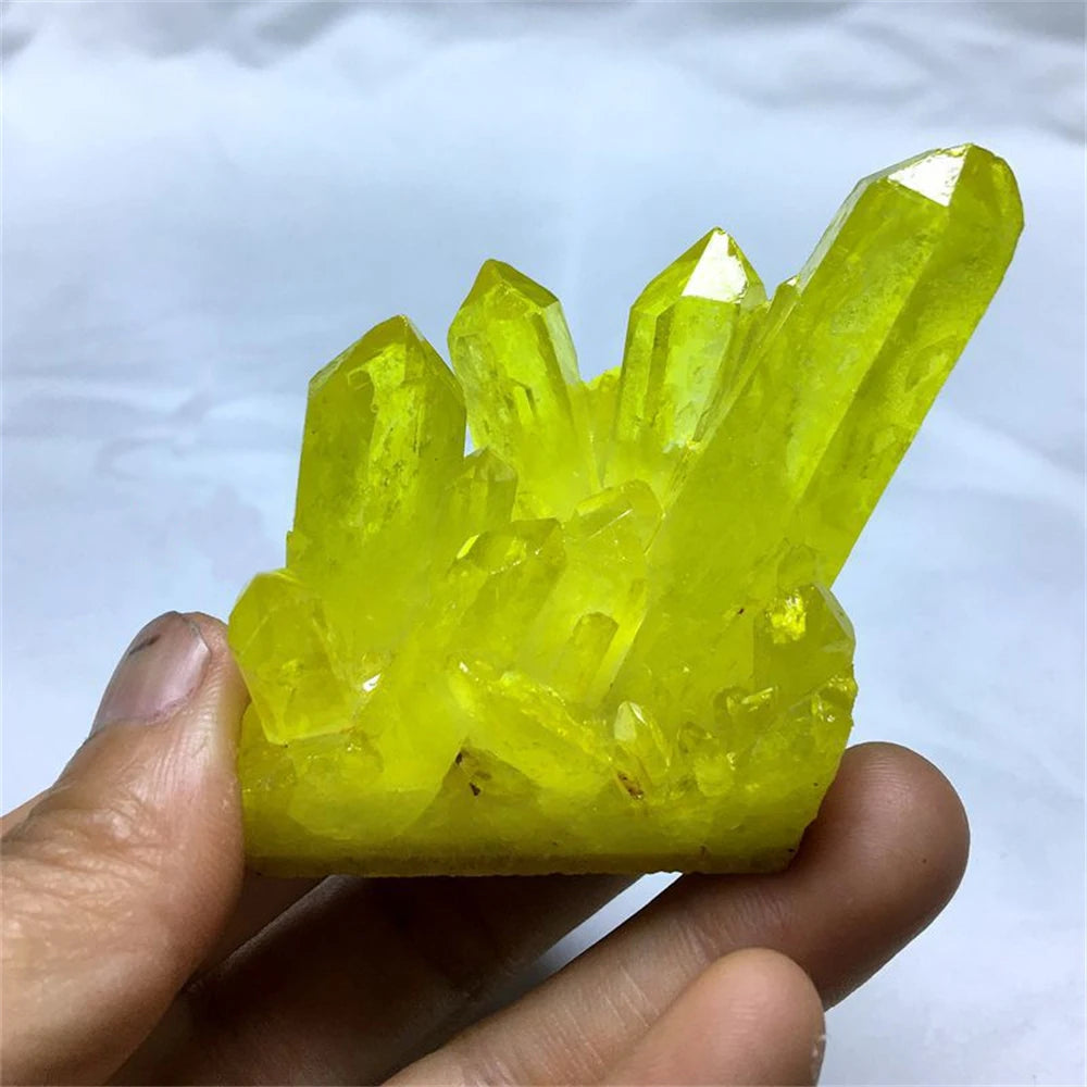 Natural White Quartz Cluster with Colorful Mineral Plating – Healing Crystal Specimen & Ornaments