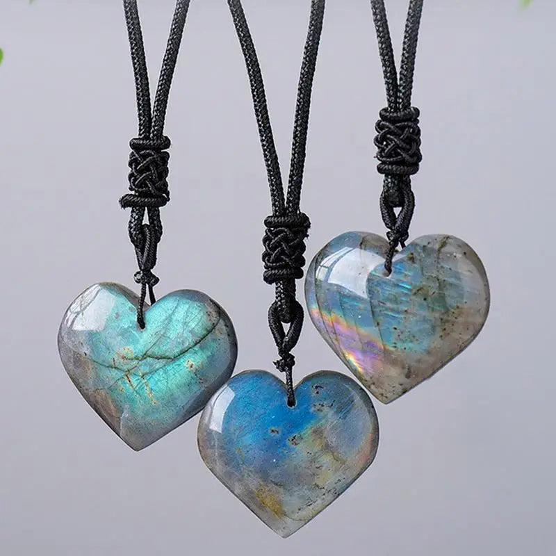 Natural Labradorite Heart Pendant – Polished Healing Crystal Jewelry Gift